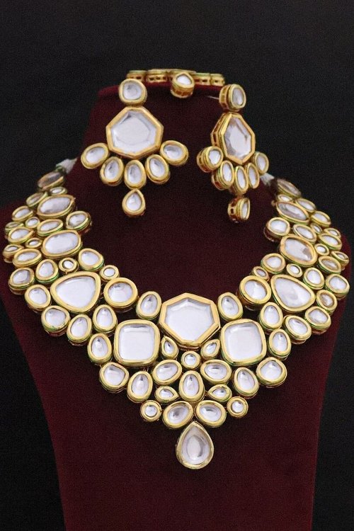 Gold Plated Alloy Kundan Choker Necklace Set