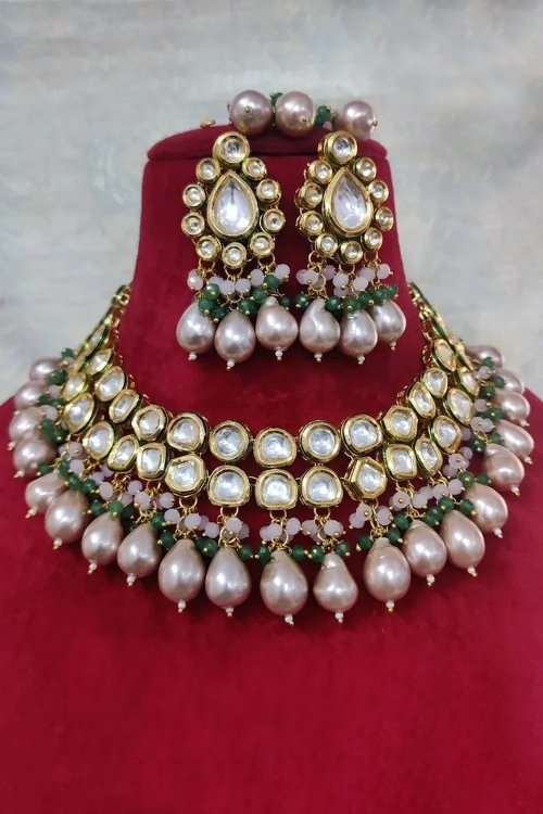 Alloy Kundan Set with Pink Pearl