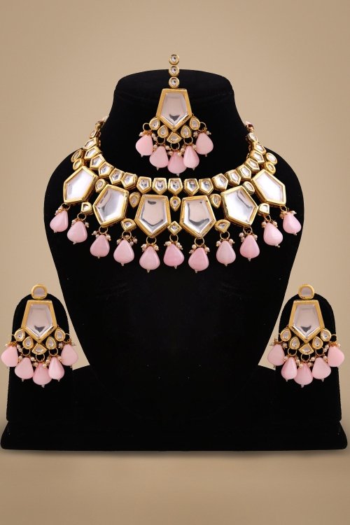 Kundan Necklace Set with Pink Pearls