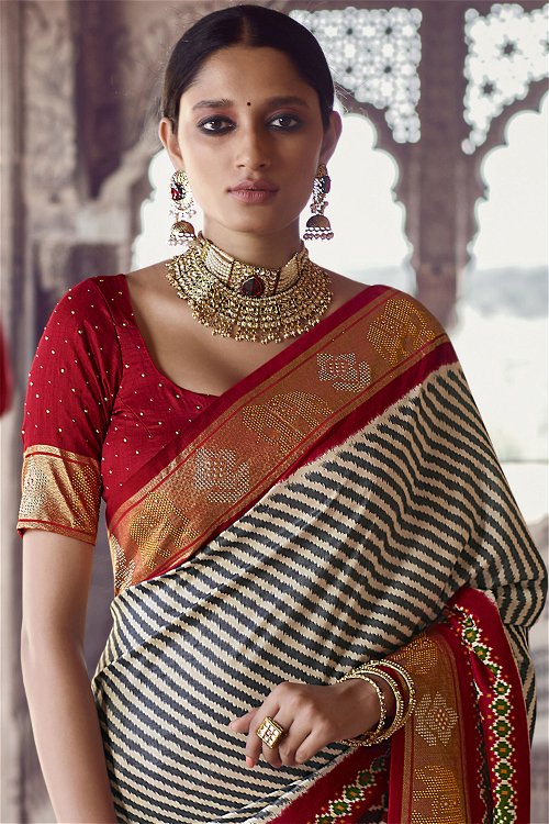 Traditional Patola Sarees : Buy Indian Patola Silk Saree Online