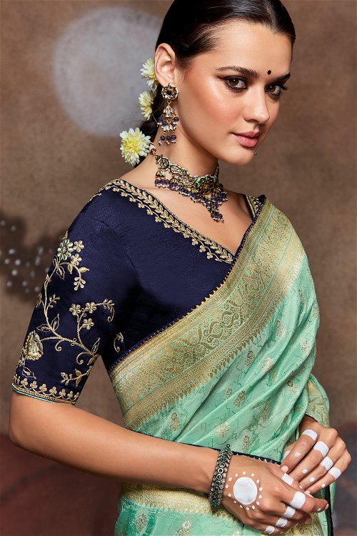 Sarees Online : Buy Sarees from India at Best Price