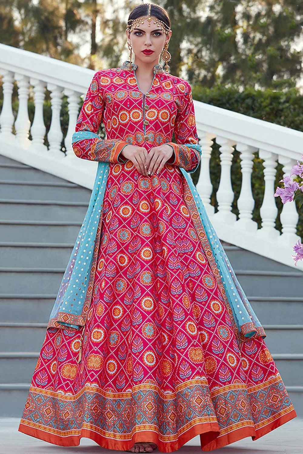 anarkali suit made by saree